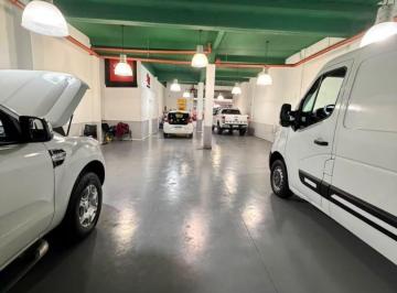 Local comercial · 215m² · 2 Ambientes · 5 Cocheras · Local | Alquiler en Urquiza | Lote Propio Sin Expensas
