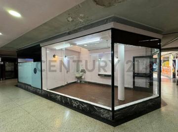 Local comercial · 16m² · 1 Ambiente · Venta de Local en Galeria Dufau, Flores N 24