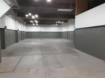 Bodega-Galpón · 180m² · 180 Ambientes · Galpón en Villa Madero