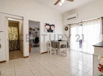 PH · 68m² · 3 Ambientes · Venta PH Tres Ambientes Liniers