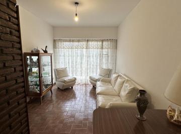 Departamento · 71m² · 4 Ambientes · 1 Cochera · Departamento en Venta de 4 Ambientes en Tapiales