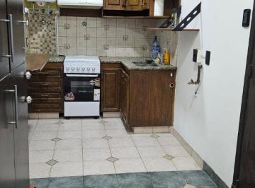 Departamento de 3 ambientes, Morón · En Alquiler - Departamento 3 Ambientes Haedo Fte Estacion