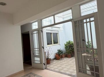 Casa · 110m² · 4 Ambientes · Casa en Villa Urquiza