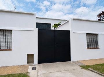 Bodega-Galpón · 231m² · Alquiler Galpon - Deposito 250 m² Bernal Este