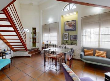 Casa · 102m² · 4 Ambientes · Casa en Venta de 4 Ambientes en Coghlan con Escritorio