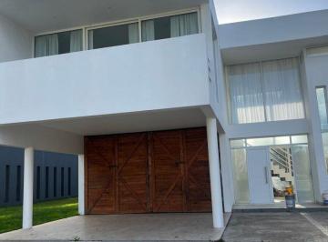 Casa · 343m² · 6 Ambientes · 12 Cocheras · Venta Casa en Rumenco