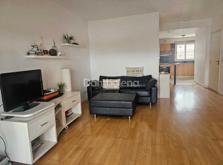 Departamento · 96m² · 4 Ambientes · 2 Cocheras