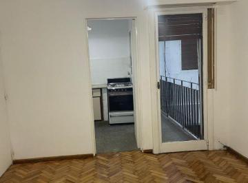 Departamento de 2 ambientes, Caballito · 2 Ambientes Lateral con Balcon y Lavadero