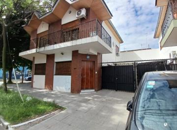 Casa · 80m² · 3 Ambientes · 1 Cochera · Hermoso Duplex 3 Ambientes