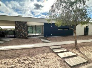 Casa de 4 ambientes, Mayor Drummond · Casa en Venta - Terruños de Araoz III