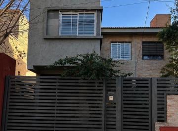 PH · 106m² · 3 Ambientes · 1 Cochera · Venta Duplex 3 Dorm. Alto Alberdi Apto Credito