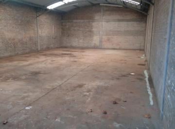 Bodega-Galpón · 157m² · Galpón Depósito en Venta en Garín Centro con Oficinas y Acceso Vehicular Escobar