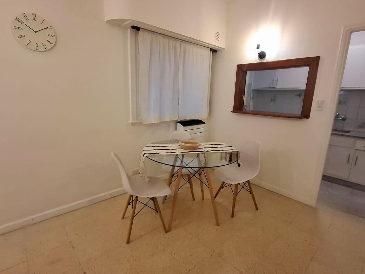 Departamento de 2 ambientes interno en Plaza Colón