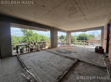 Departamento · 82m² · 3 Ambientes · 1 Cochera · Departamento Piso Completo de 3 Ambientes con Balcón en Villa Luro