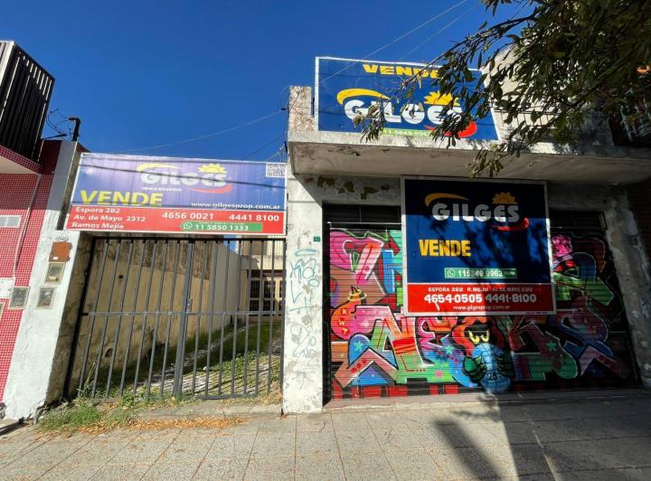 Terreno · 150m² · 4 Ambientes · 1 Cochera