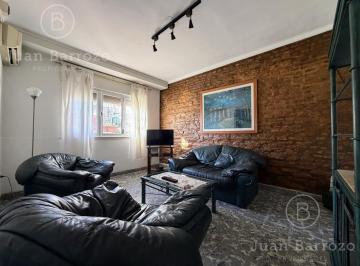 Casa · 211m² · 5 Ambientes · 2 Cocheras · Venta Casa Lomas de Zamora Este