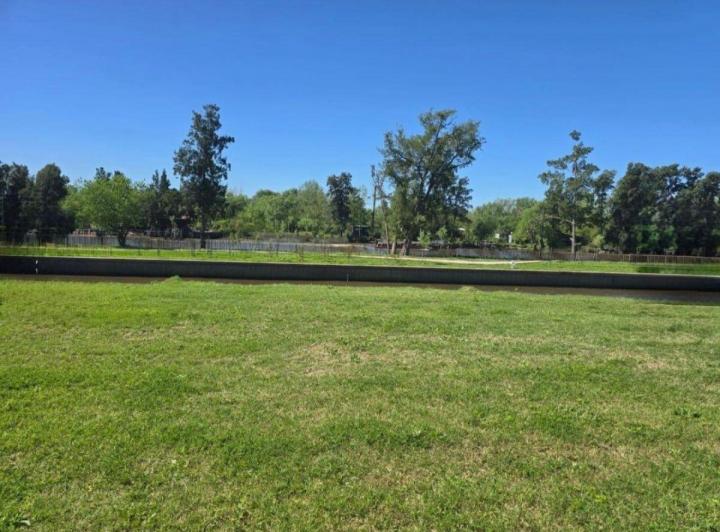 Terreno · 1033m²