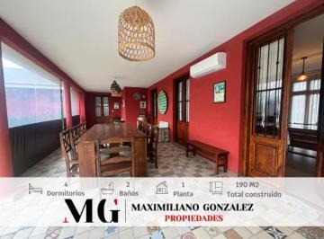 Casa · 165m² · 5 Ambientes · 1 Cochera · Casa Venta y Alquiler - Lomas de Petion