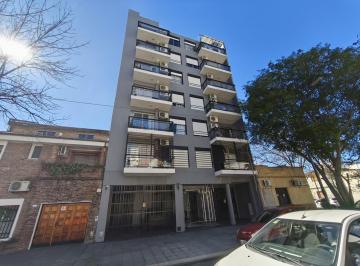 Departamento · 33m² · 1 Ambiente · Departamento con Renta de 1 Ambiente con Balcón Al Contra Frente Luminoso y Divisible