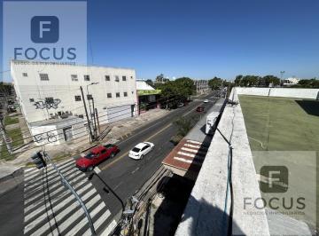 Local comercial · 1100m² · 10 Ambientes · 6 Cocheras · Venta Esquina 7 Locales y 2 Departamentos Munro