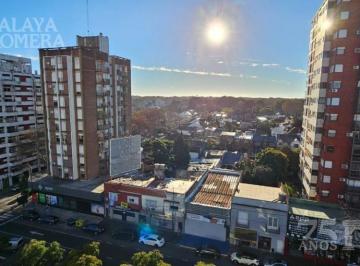 Departamento · 42m² · 2 Ambientes · Departamento en Alquiler 2 Ambientes Martinez Piso Alto Luminoso - Bajas Expensas