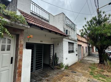 PH · 80m² · 3 Ambientes · 1 Cochera · PH 3 Ambientes Terraza Amplia Cochera