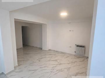PH · 80m² · 3 Ambientes · PH en Chauvin