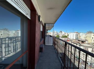 Departamento · 77m² · 4 Ambientes · Departamento 4 Ambientes con Dependencia en Flores