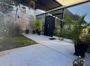 Casa · 165m² · 4 Ambientes · 4 Cocheras · Casa en Una Planta Sobre Cul de Sac con Pileta | San Matías | Maschwitz | Escobar