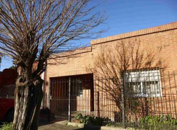 Casa · 81m² · 7 Ambientes · Casa en Venta Villa Elisa 4 Dorm. con Parque