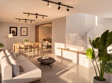 Casa · 94m² · 3 Ambientes · 1 Cochera · Venta Triplex en Pozo en Olivos 3 y 4 Amb