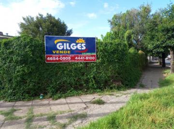 Terreno · 390m² · Venta de Lote de 13.95x28 m. en Ramos Mejia Excelente Ubicación