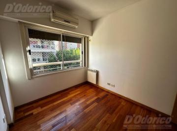 Departamento · 66m² · 3 Ambientes · 1 Cochera · Semi Piso 2 Dorm. y Espacio Guarda Coche Fijo, en Alquiler en Caballito.