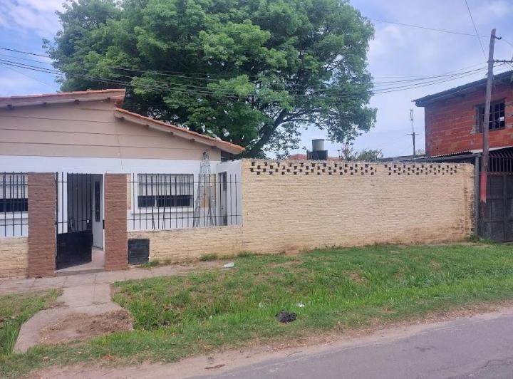 Casa · 60m² · 5 Ambientes · 1 Cochera