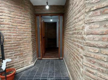 Oficina comercial · 55m² · 3 Ambientes · Oficina/salón en Alquiler! Frente Al Paseo de Jockey!