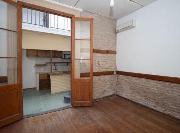 Casa · 170m² · 6 Ambientes · Venta Casa 4 Dorm. en Cordón con Renta 7,5%