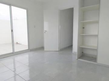 Departamento · 34m² · 2 Ambientes · Alquiler Departamento Piso Exclusivo 1 Dorm Patio Balcon