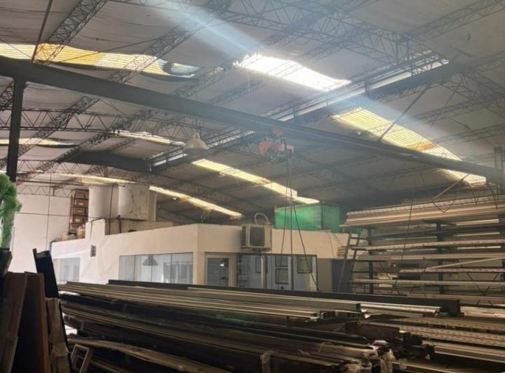 Depósito · 900m² · 4 Ambientes