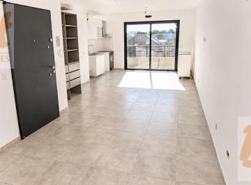 Departamento · 35m² · 1 Ambiente · Aquiler Monoambiente Frente Manuela Pedraza 6100