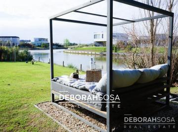 Casa · 225m² · 5 Ambientes · 2 Cocheras · Casa en Venta 5 Ambientes - Barrio El Cantón Belen de Escobar Zona Norte