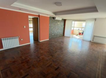 Departamento · 165m² · 6 Ambientes · 1 Cochera · Departamento en Venta 3 Dorm. en El Centro