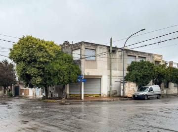 Foto · Venta Esquina a Reciclar - Dos Plantas - Gral Bustos