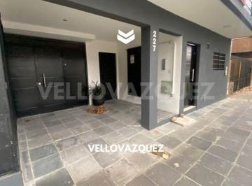 Garage , Lomas de Zamora · Cochera en Lomas