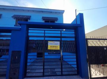 PH · 60m² · 3 Ambientes · 1 Cochera · PH en Jose Marmol
