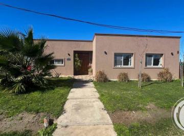 Casa de 4 ambientes, Escobar · Bustamante Prop El Ensueño 12618 Casa Venta Escobar