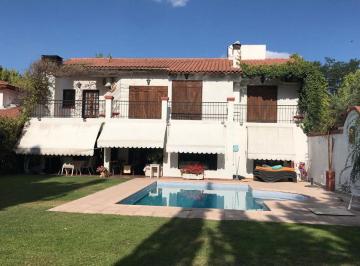 Casa de 10 ambientes, La Puntilla · Se Vende Hermosa Casa con Piscina en Huerto del Sol, Luján de Cuyo, Mendoza