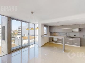 Departamento · 80m² · 3 Ambientes · 1 Cochera · Venta de 3 Amb en Zona de Guemes. Oportunidad