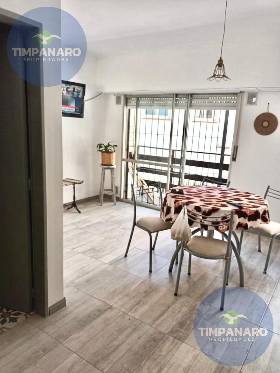 Departamento en venta zona Playa Varese, 37m², 2 amb, balcón lateral con vista al mar