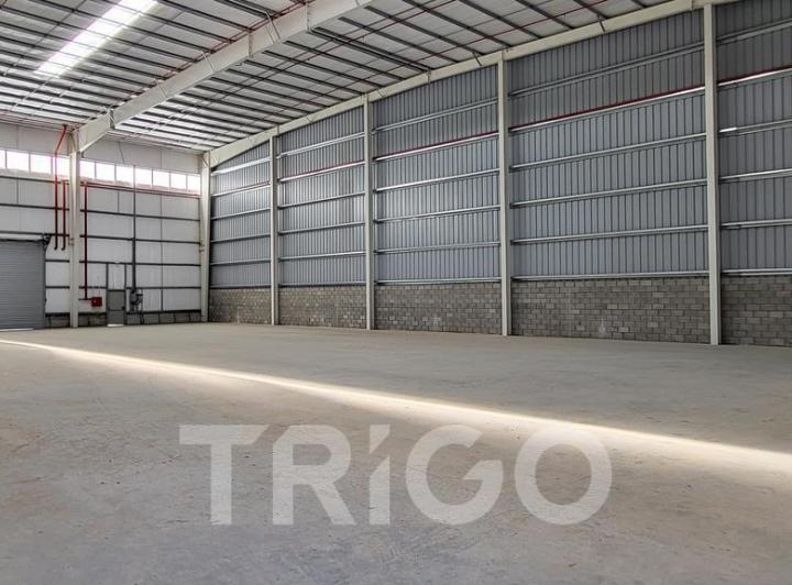 Bodega-Galpón · 930m² · 4 Cocheras