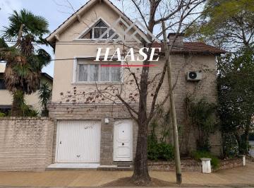 Casa · 160m² · 5 Ambientes · 1 Cochera · Venta Casa 4 Dorm. Playroom Patio Coch La Lucila